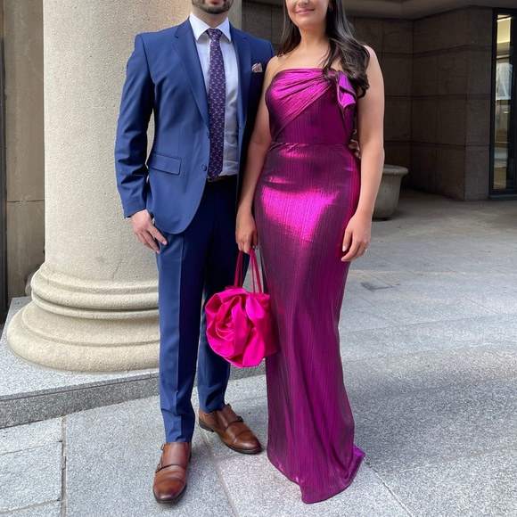 Metallic pink evening gown - Picture 4 of 5